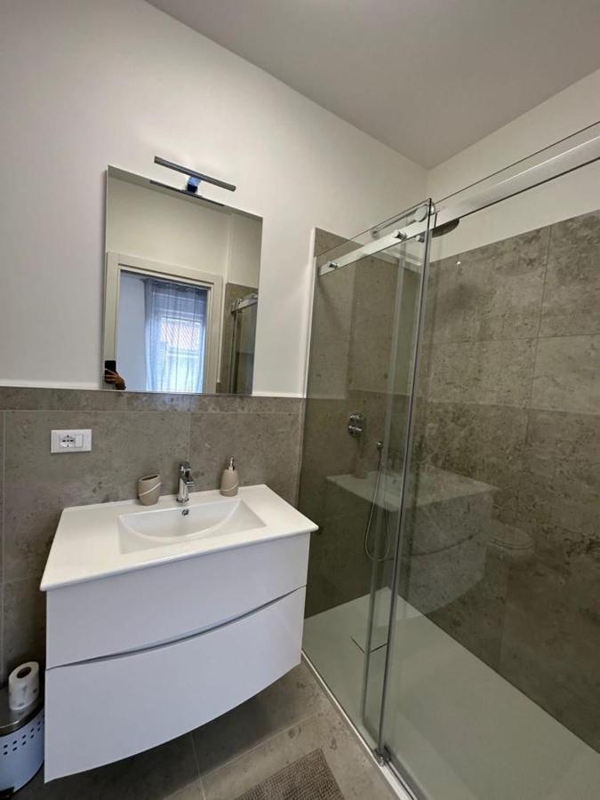 Andjela Apartment Триест Екстериор снимка